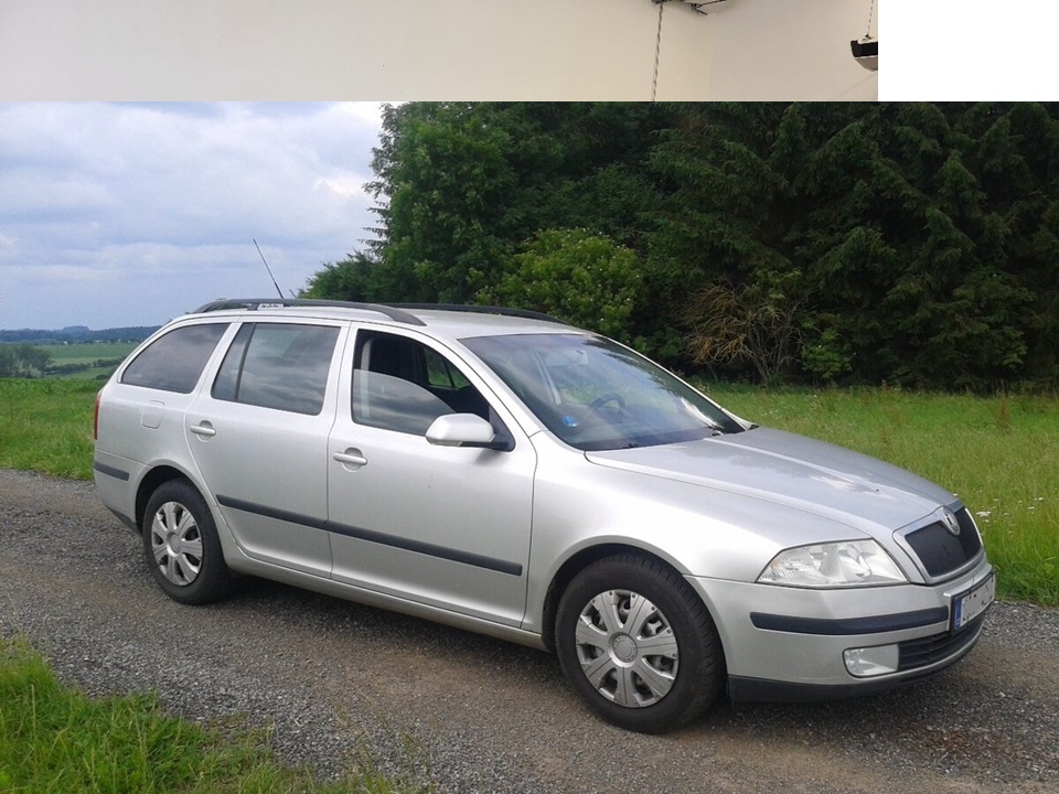 Škoda Octavia 2 manuál nafta — pronájem Paskov
